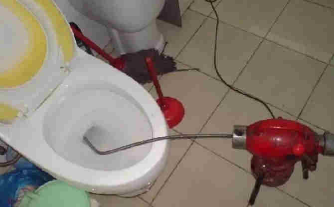 朔城马桶通下水